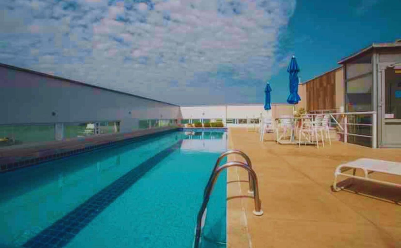 Flat Exclusivo No Hotel Ramada Macae, Smartv, Wifi 512Mbps, Piscina E Garagem 외부 사진
